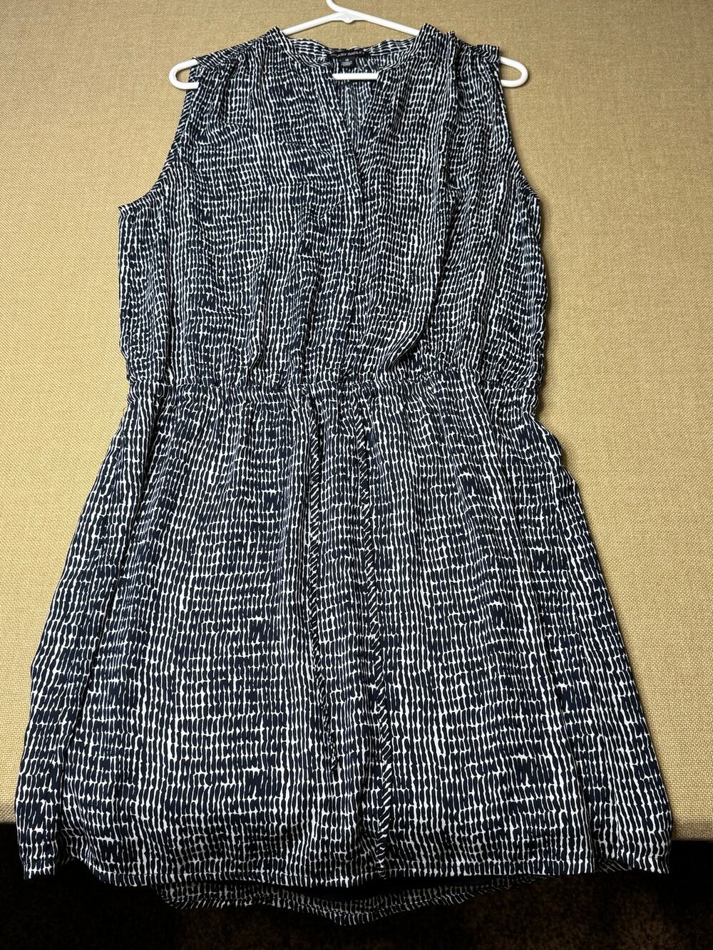 Hilary Radley Women’s Size 10 Black White Print Sleeveless Shirt Dress